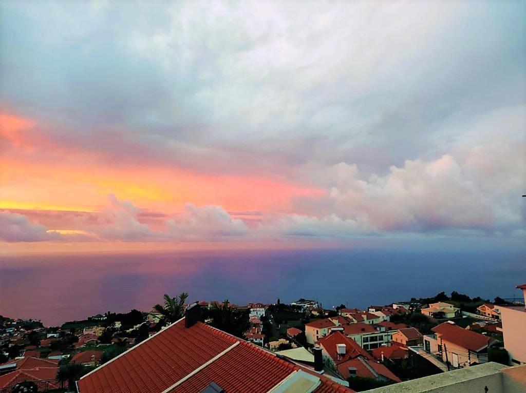 Casa Aida Sea View Villa Relogio do Poiso Luaran gambar
